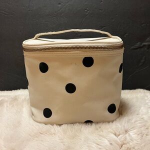 Kate Spade New York lunch tote Deco Dot lunch Tote.